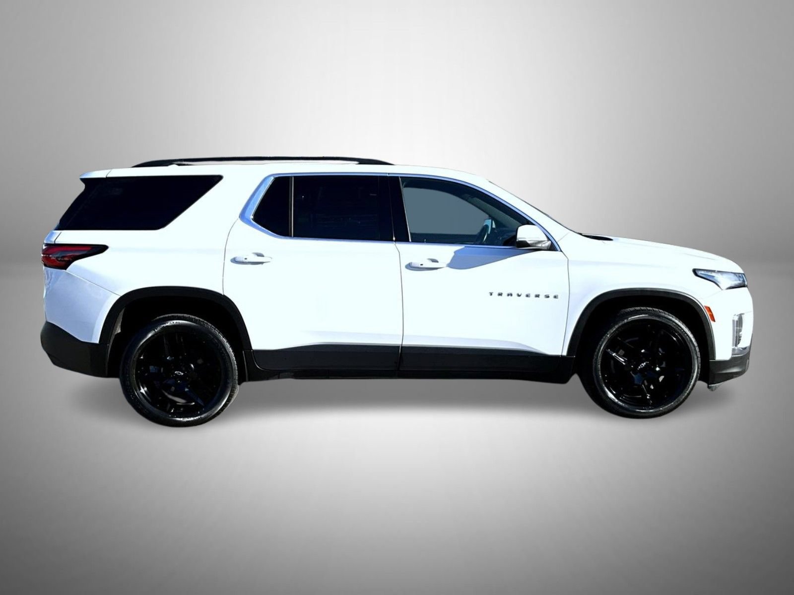 Used 2023 Chevrolet Traverse LT w/ LPO, Floor Liner Package AWD/4WD image 4