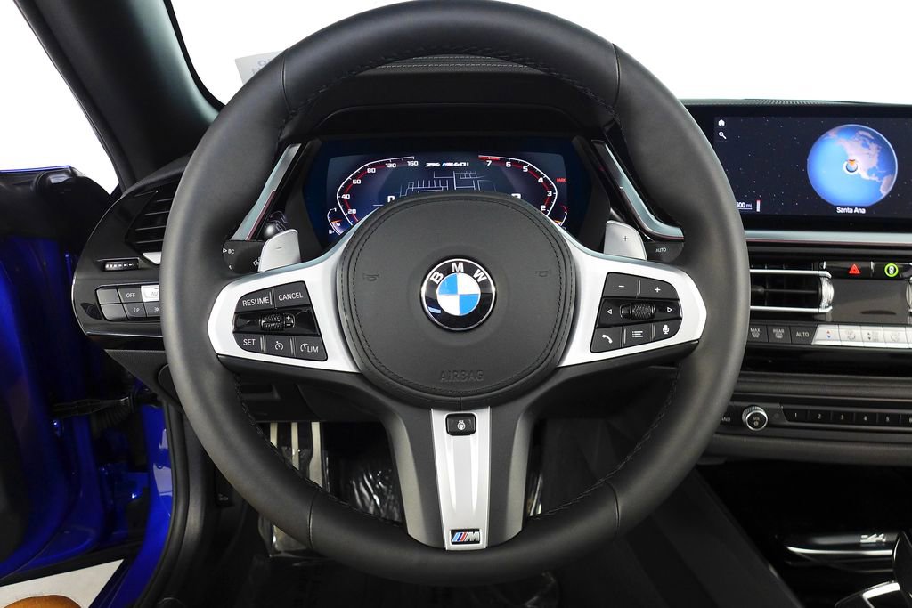 Used 2025 BMW Z4 M40i w/ Premium Package image 25