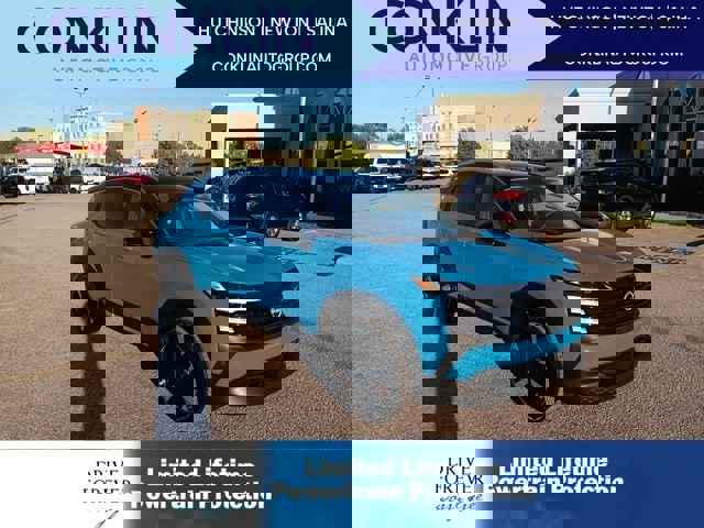 New 2026 Nissan Kicks SR image 1