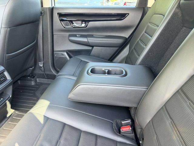 Certified 2024 Chevrolet Trax RS w/ Sunroof Package FWD image 14