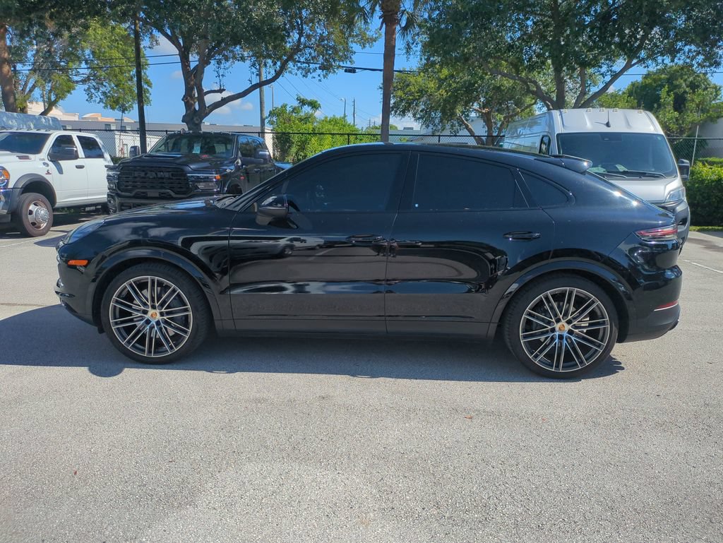 Used 2023 Porsche Cayenne S AWD/4WD image 9