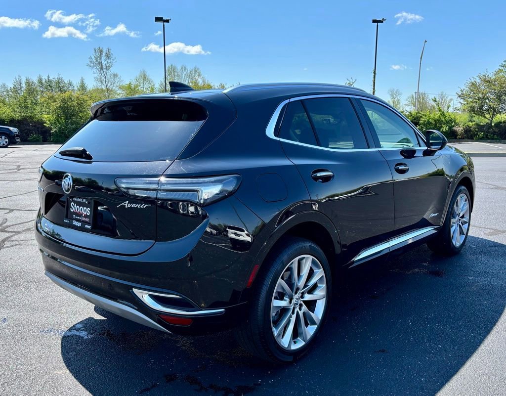 Used 2023 Buick Envision Avenir FWD image 8
