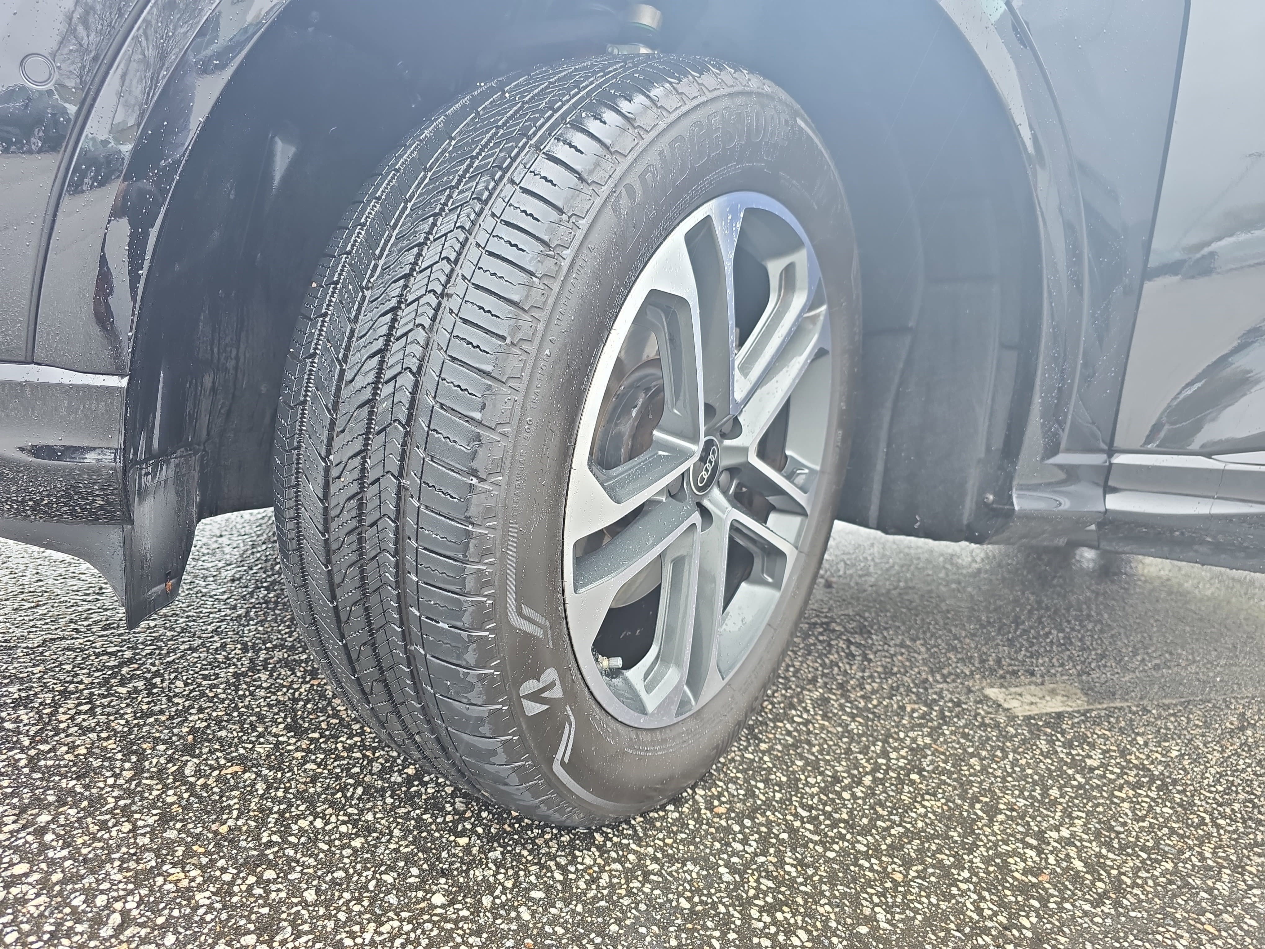 Certified 2025 Audi Q5 Premium w/ Convenience Package image 31