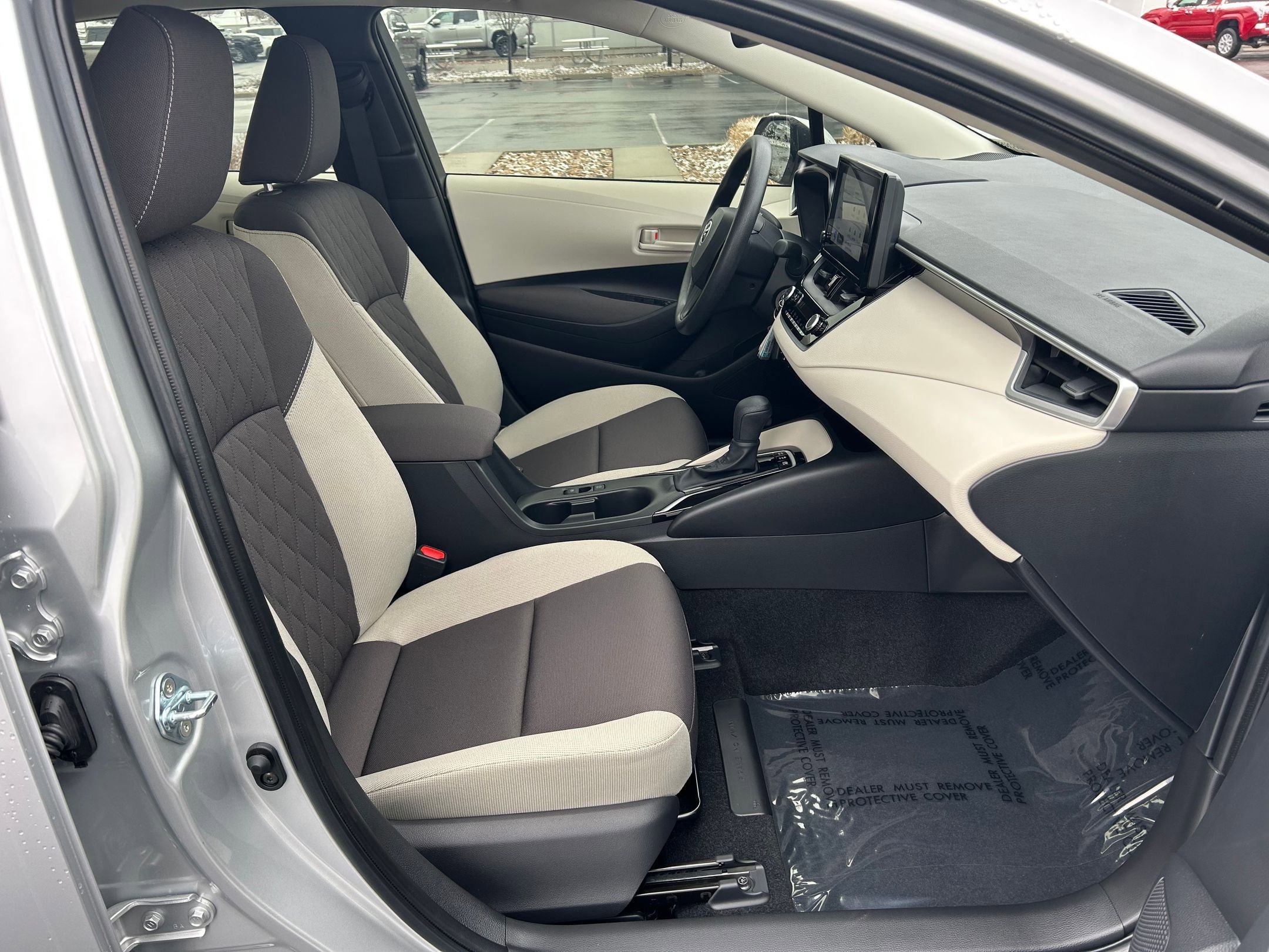 Certified 2026 Toyota Corolla LE image 28