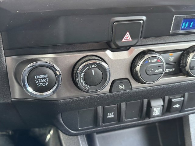 Certified 2023 Toyota Tacoma 4x4 Double Cab image 10