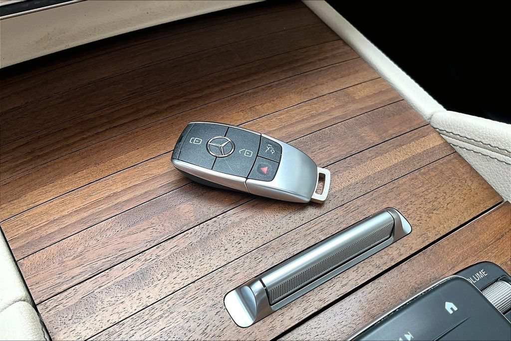 Certified 2025 Mercedes-Benz GLE 350 4MATIC image 10