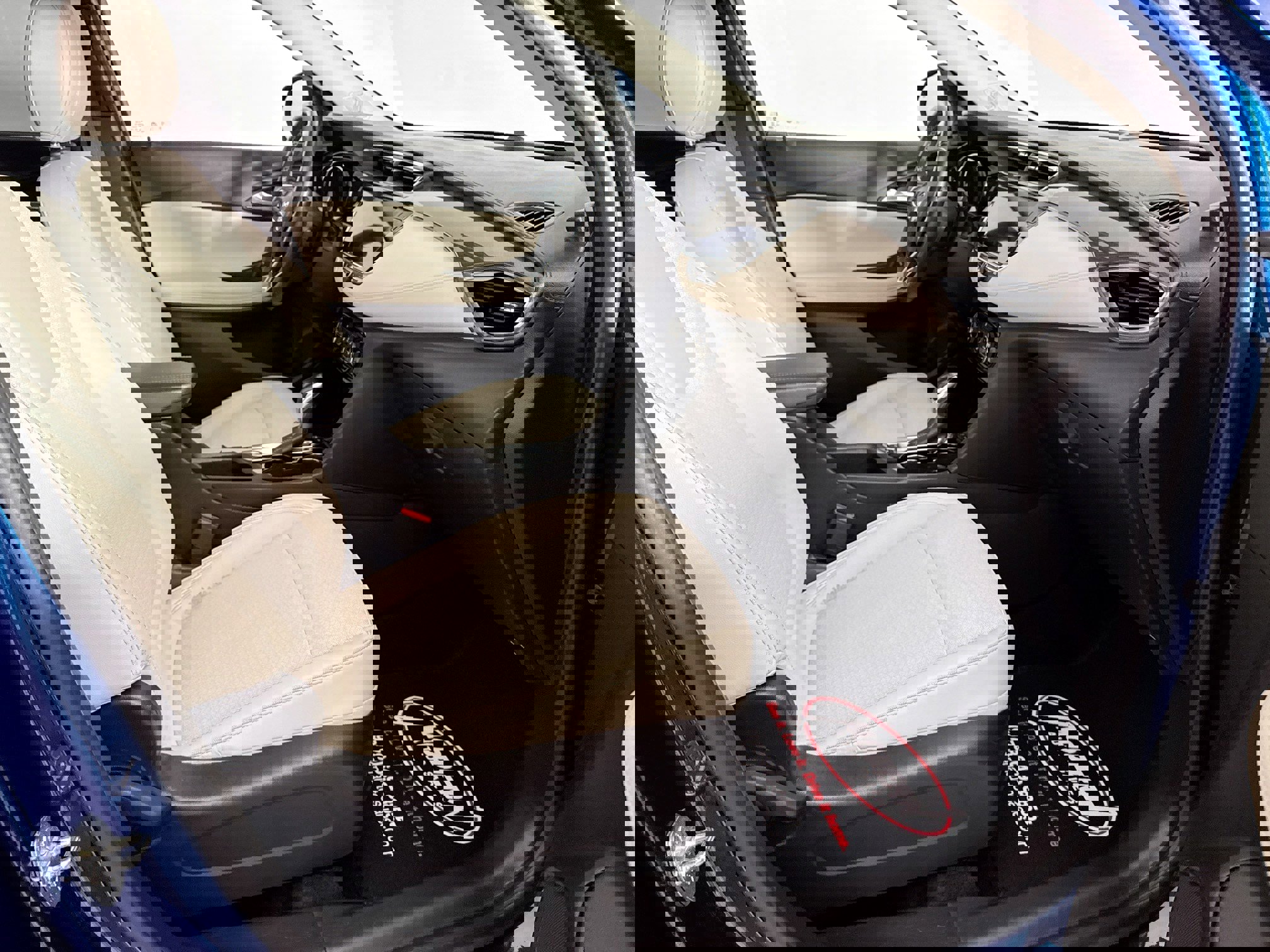 Used 2021 Buick Encore GX Select image 32