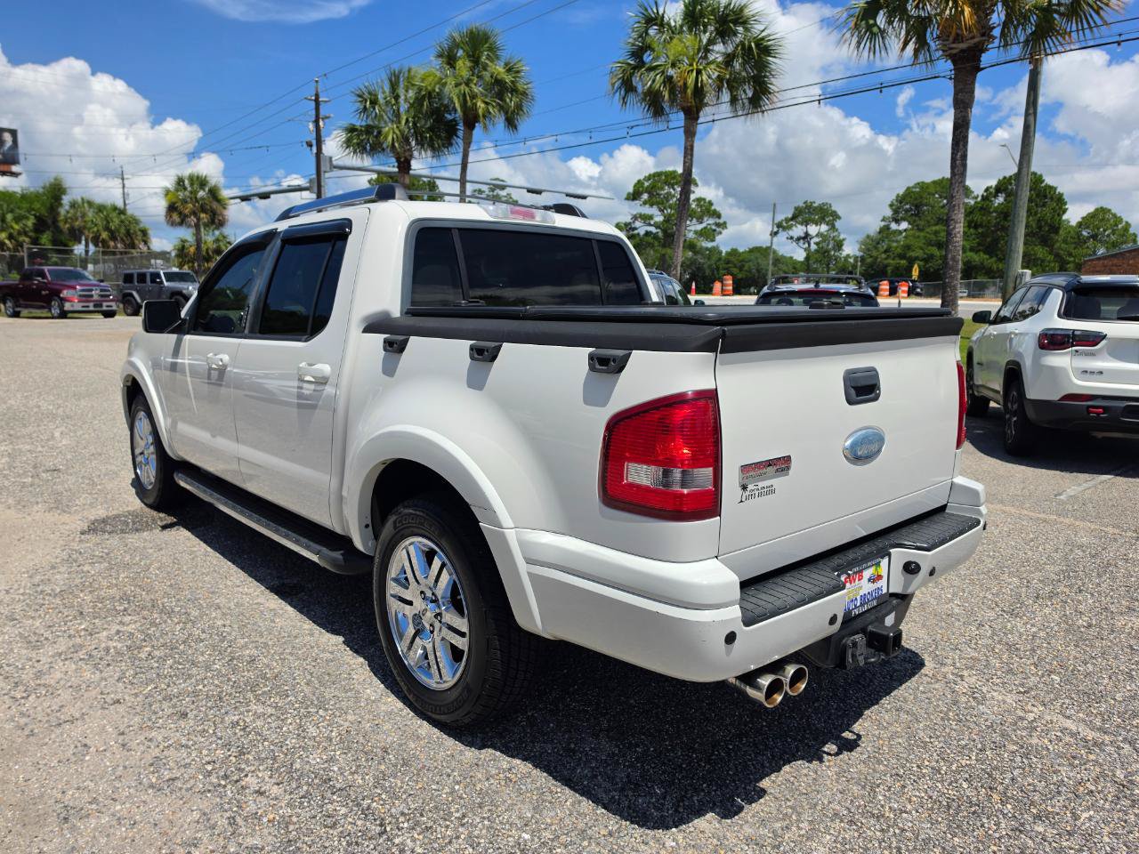 Used 2010 Ford Explorer Sport Trac Limited RWD image 3