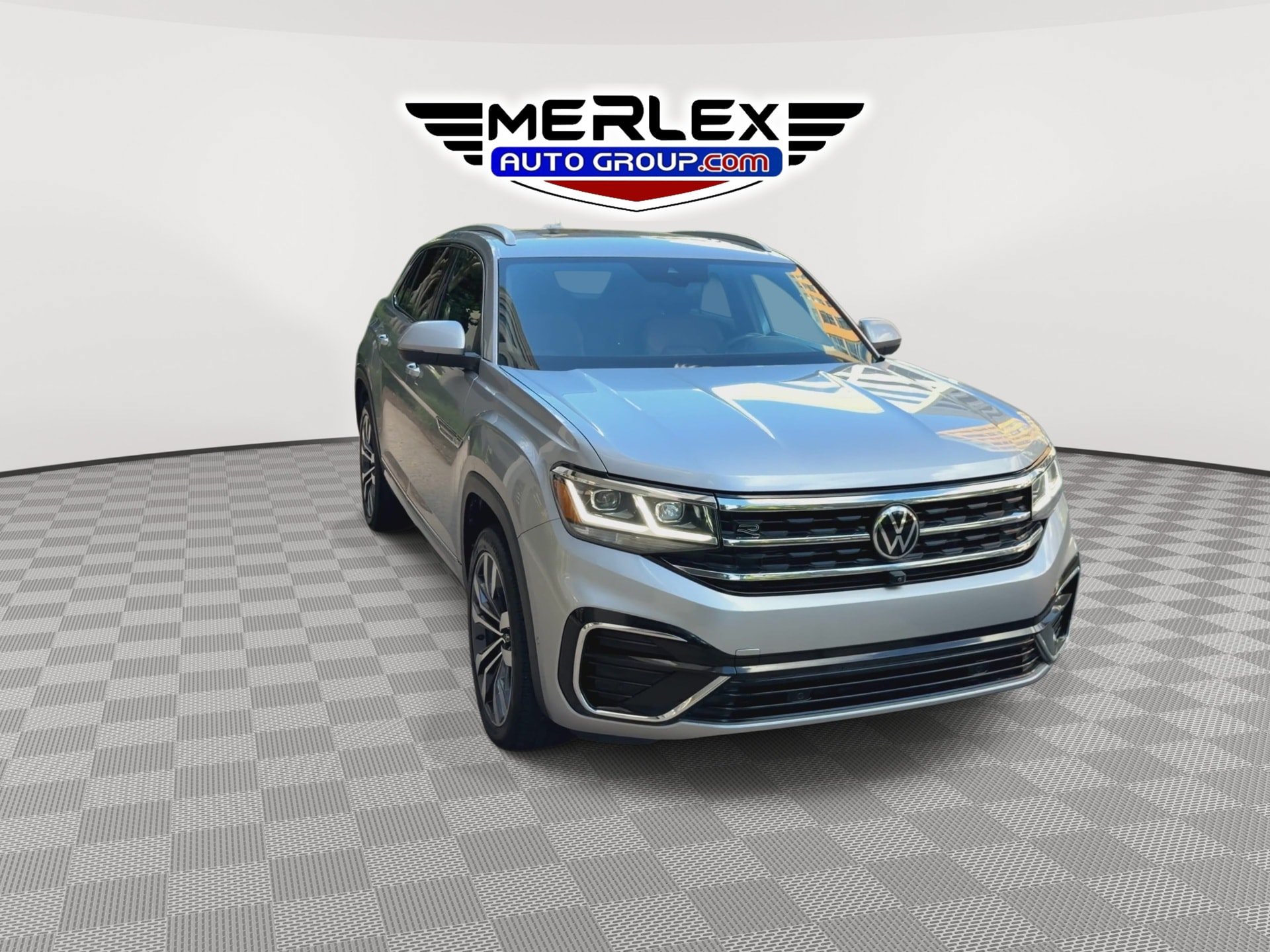 Used 2021 Volkswagen Atlas Cross Sport SEL Premium R-Line AWD/4WD image 9