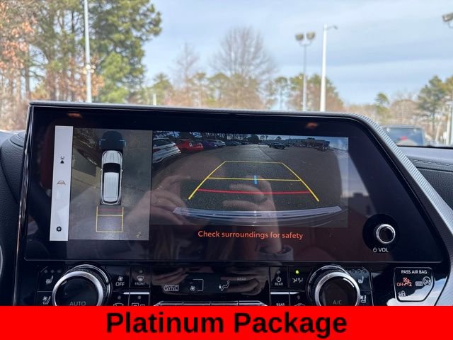 Used 2024 Toyota Highlander Platinum image 22