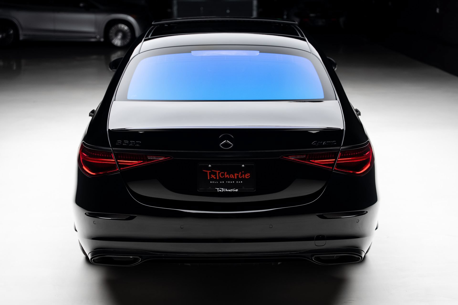 Used 2024 Mercedes-Benz S 580e 4MATIC Sedan w/ Warmth & Comfort Package image 24