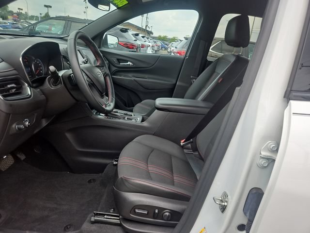 Used 2024 Chevrolet Equinox RS FWD image 9
