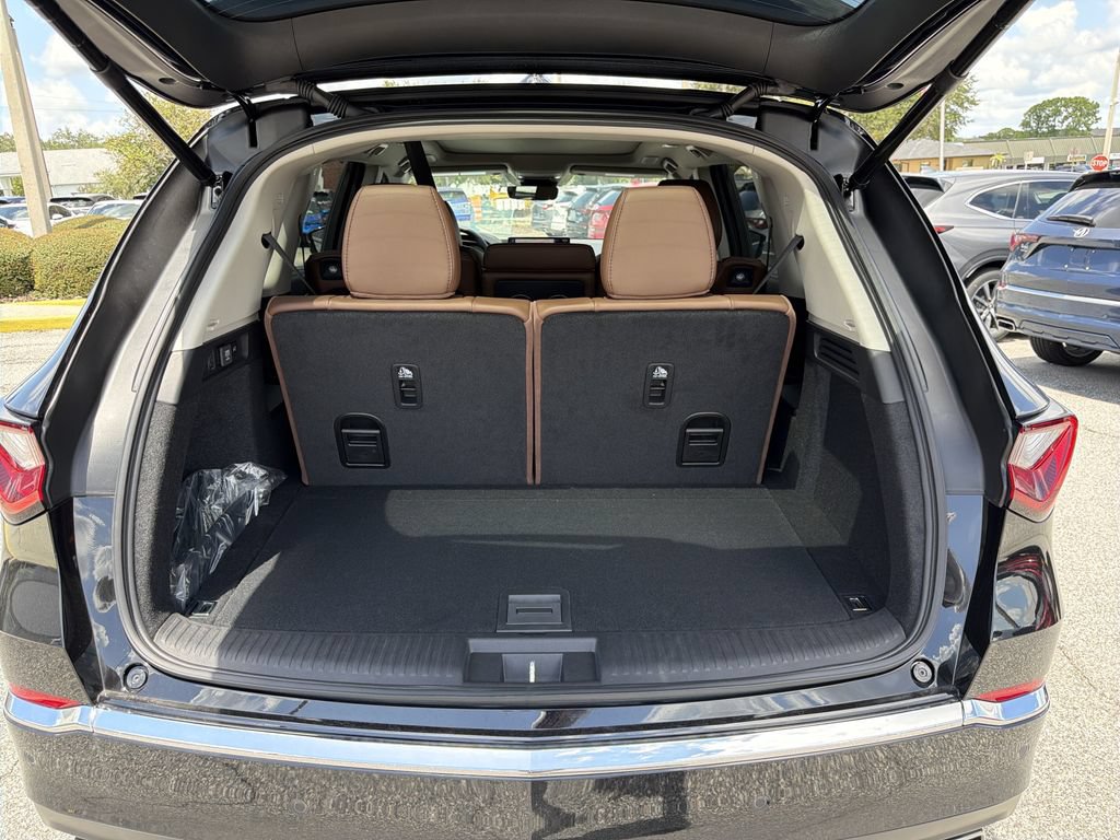 New 2026 Acura MDX w/ Technology Package FWD image 11