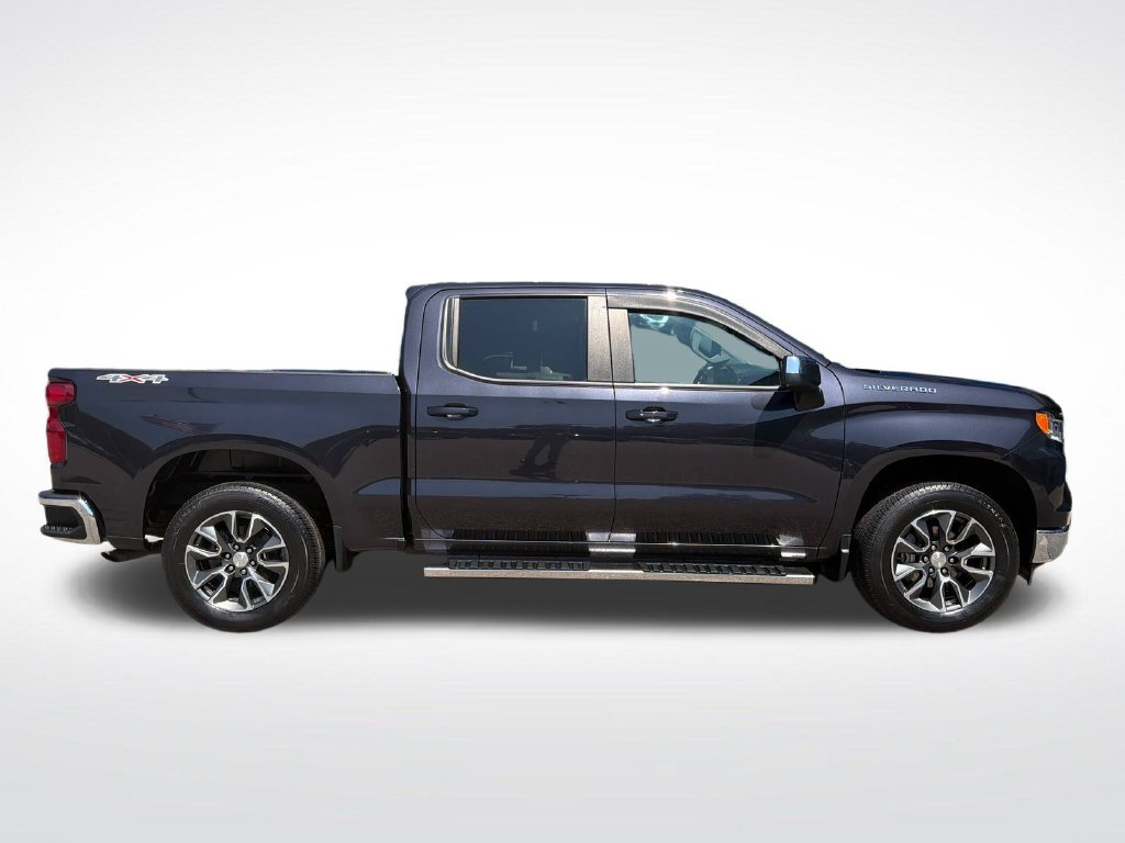 Certified 2023 Chevrolet Silverado 1500 LT AWD/4WD image 6
