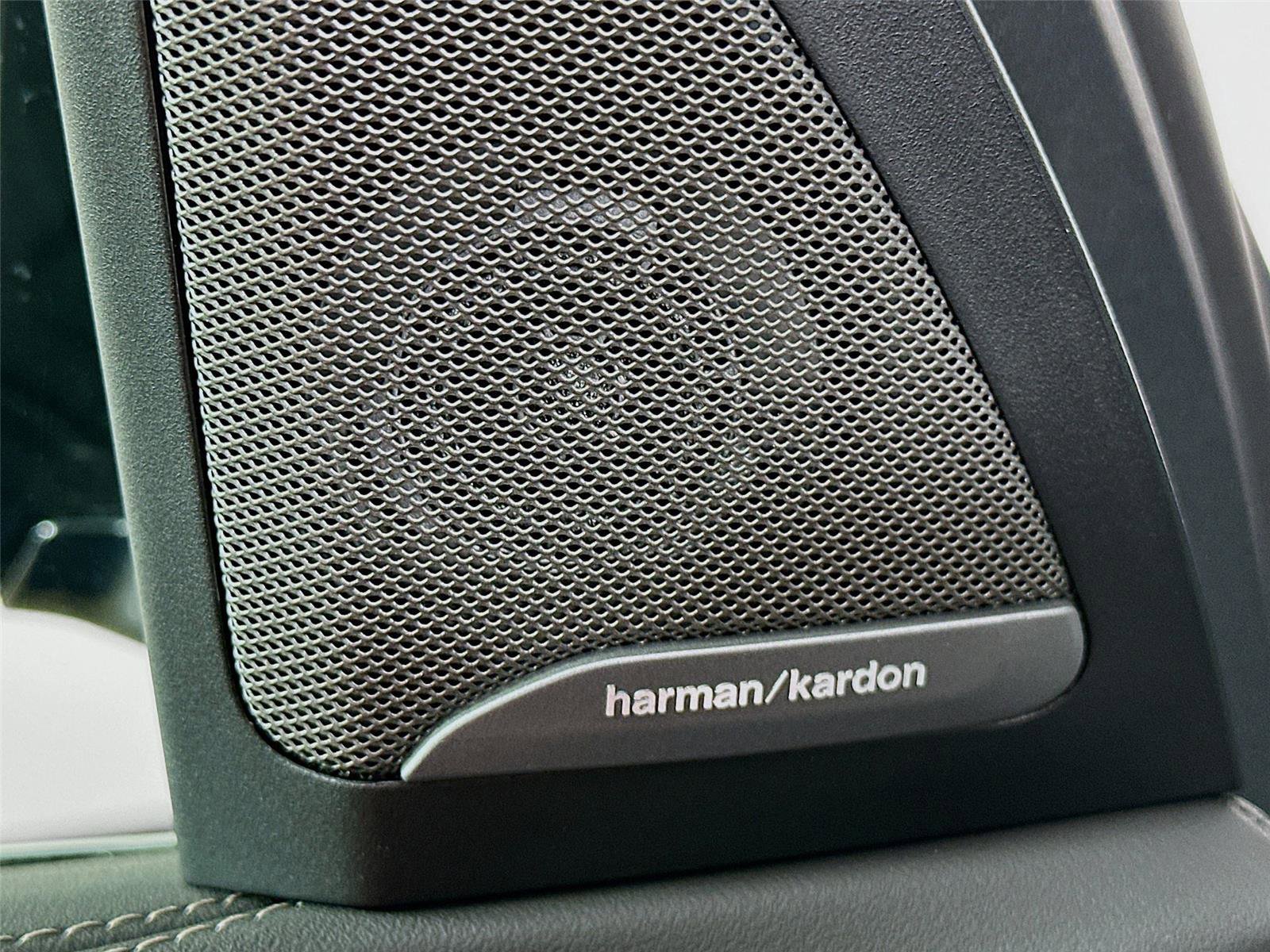 New 2026 BMW X5 xDrive40i w/ M Sport Package image 19