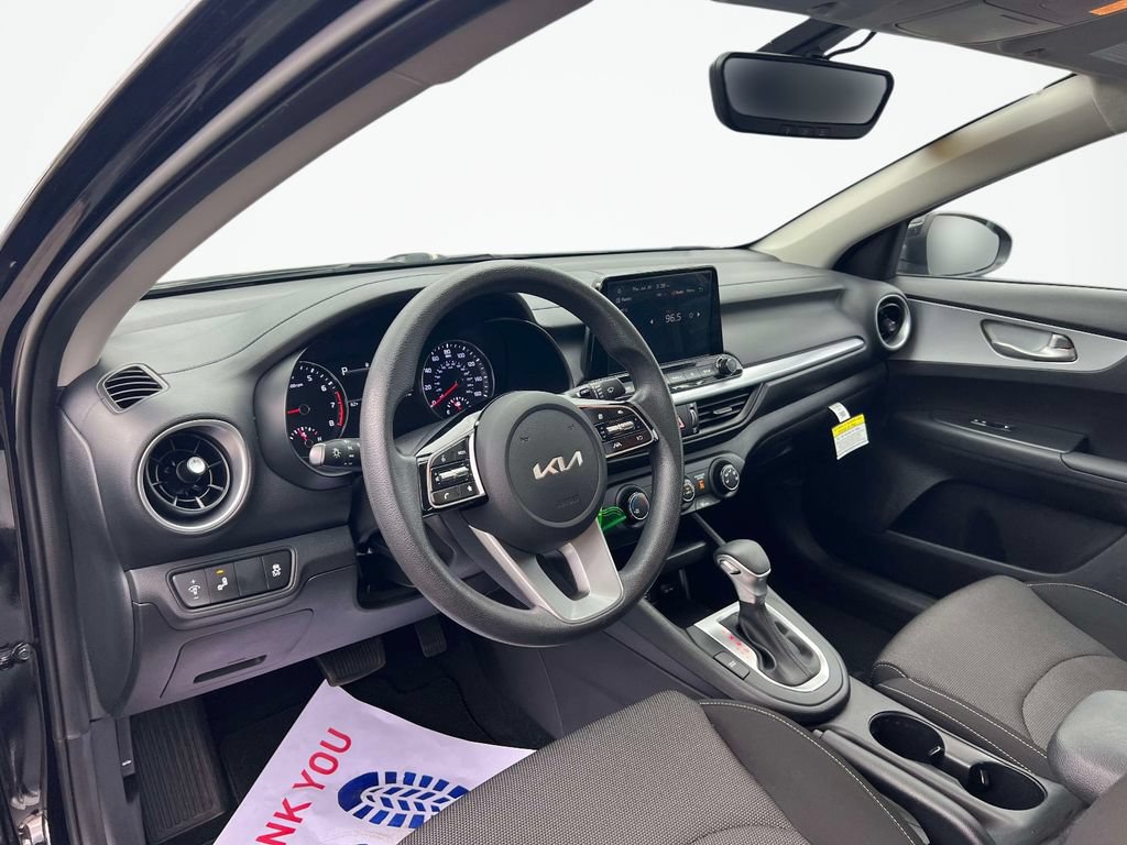 Certified 2023 Kia Forte LXS w/ LXS Technology Package FWD image 20