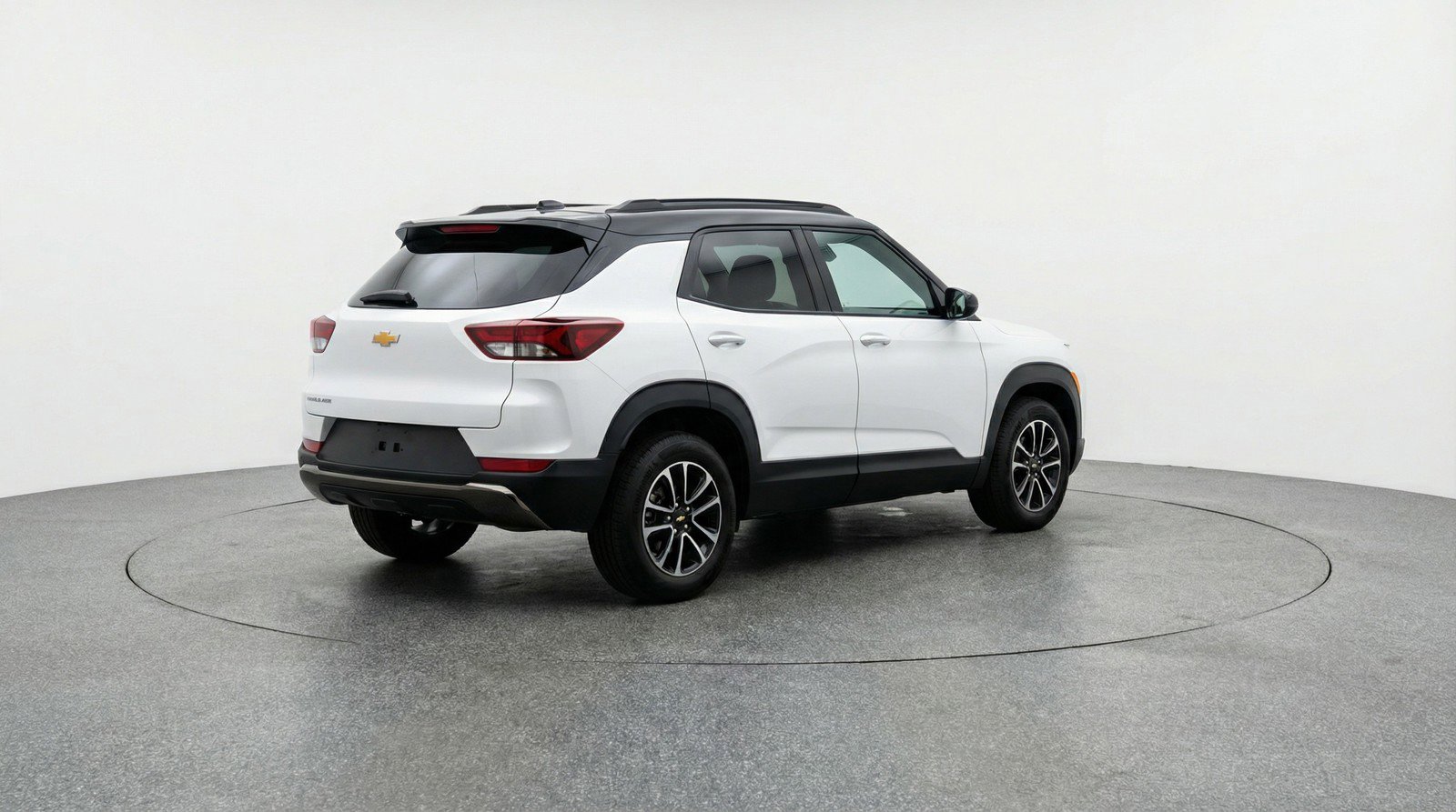 Used 2025 Chevrolet TrailBlazer LT image 9