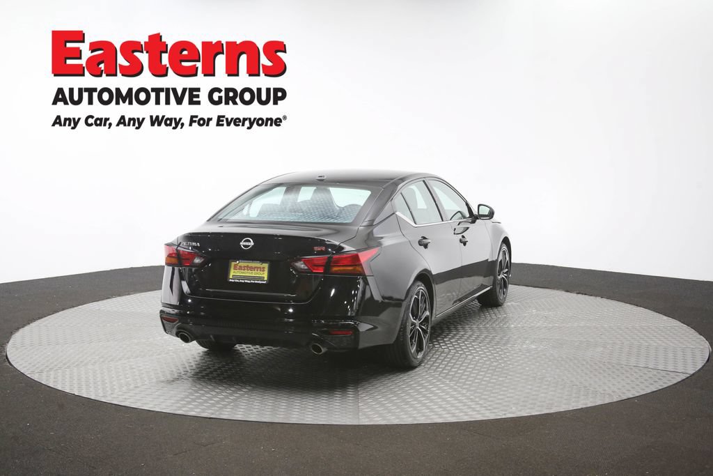 Used 2024 Nissan Altima 2.5 SR FWD image 39