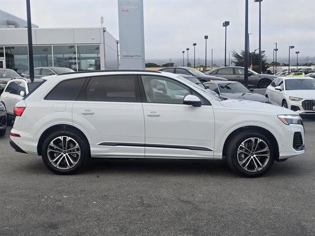 New 2025 Audi Q7 2.0T Premium Plus AWD/4WD image 37
