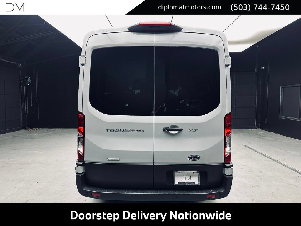 Used 2022 Ford Transit 350 XLT RWD image 5