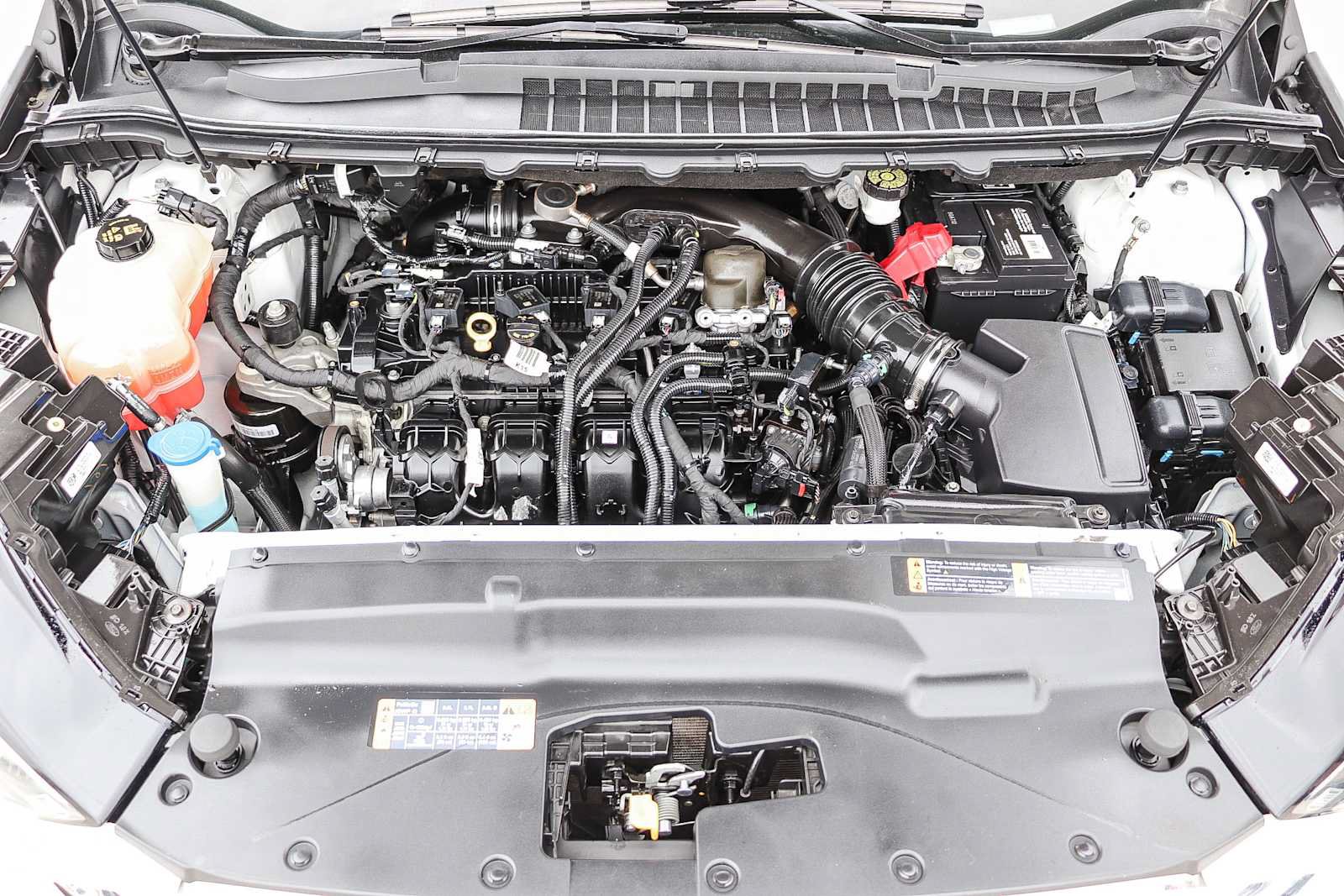 Used 2019 Ford Edge SEL w/ Equipment Group 201A FWD image 27