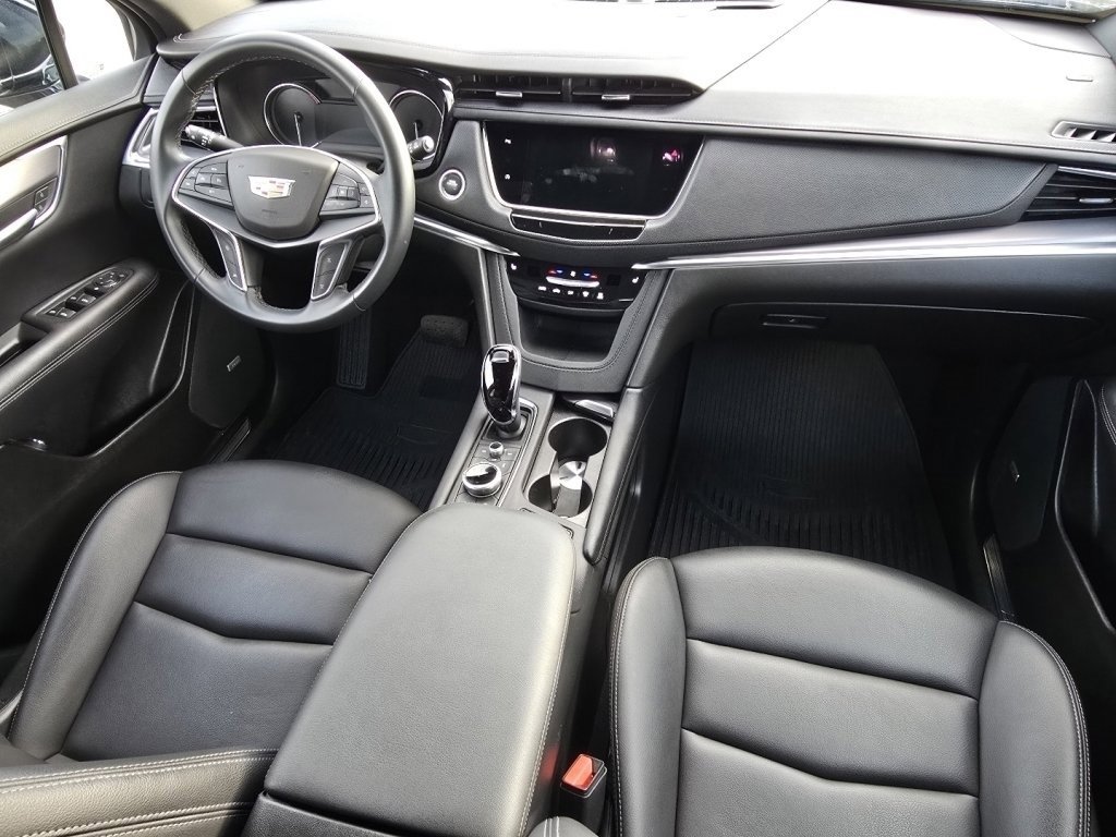 Used 2024 Cadillac XT5 Luxury image 19