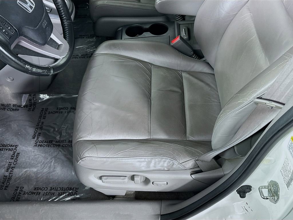 Used 2008 Honda CR-V EX-L image 24