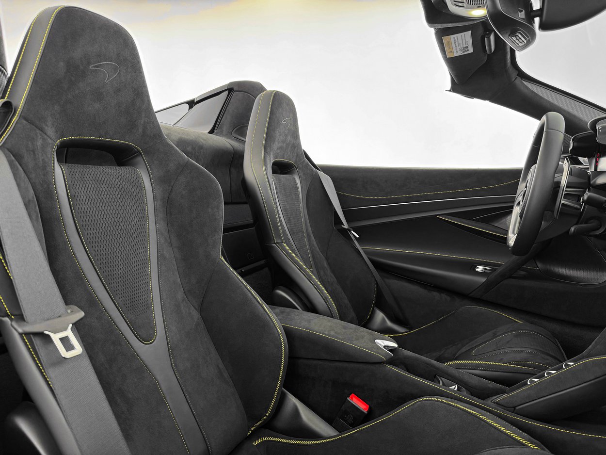 New 2026 McLaren 750S Spider RWD image 23
