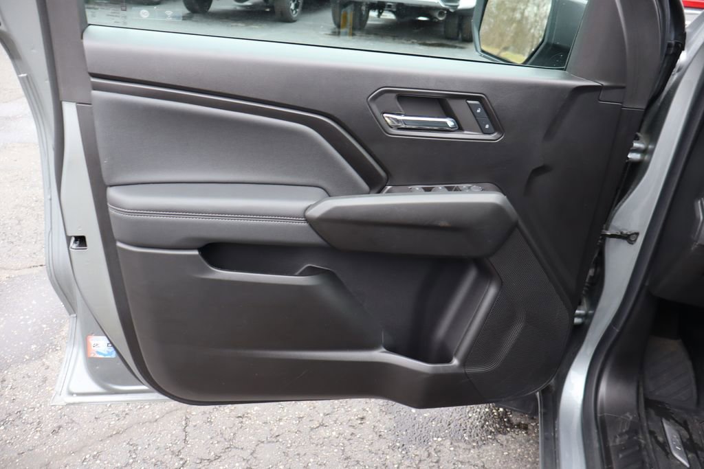 Used 2024 Chevrolet Colorado LT w/ LT Convenience Package III image 23