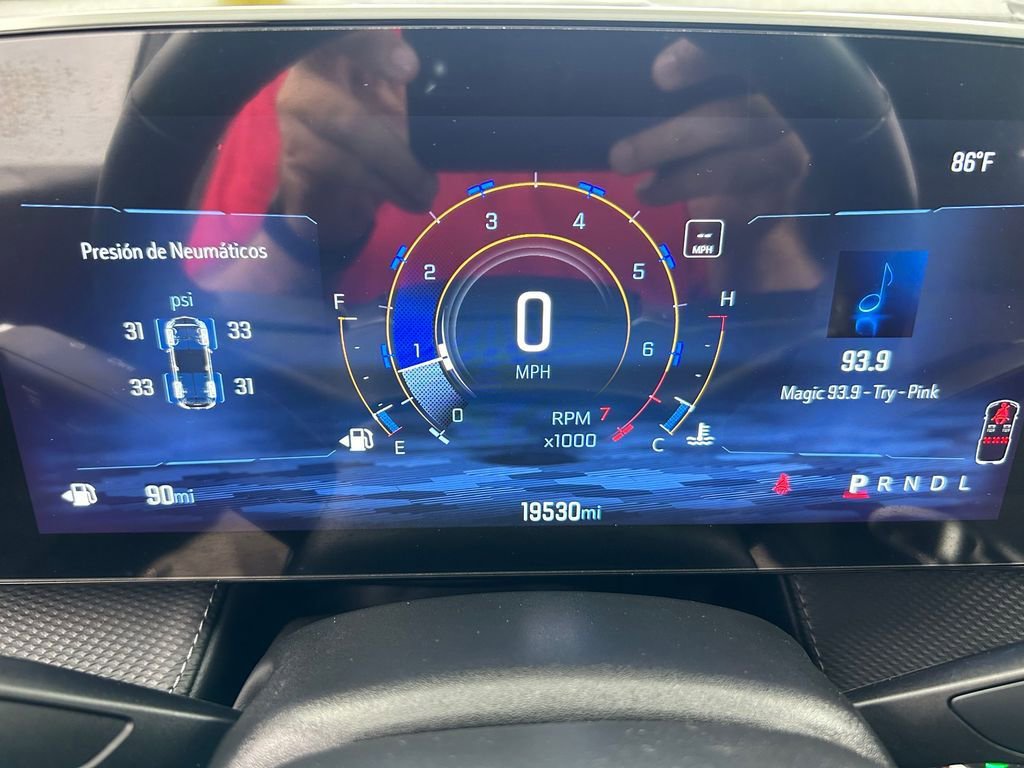 Used 2025 Chevrolet Equinox LT w/ Safety and Technology Package FWD image 34