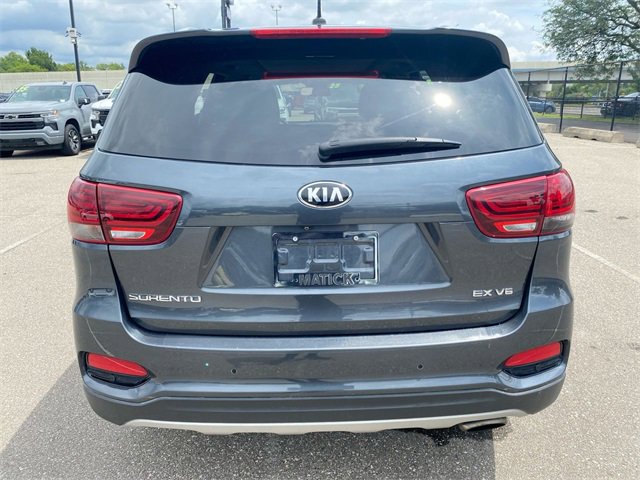 Used 2020 Kia Sorento EX image 4