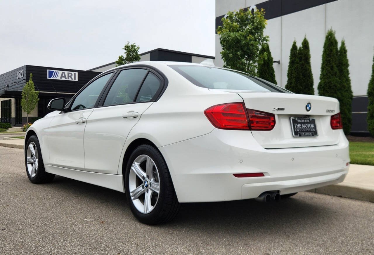 Used 2014 BMW 328i xDrive Sedan AWD/4WD image 3