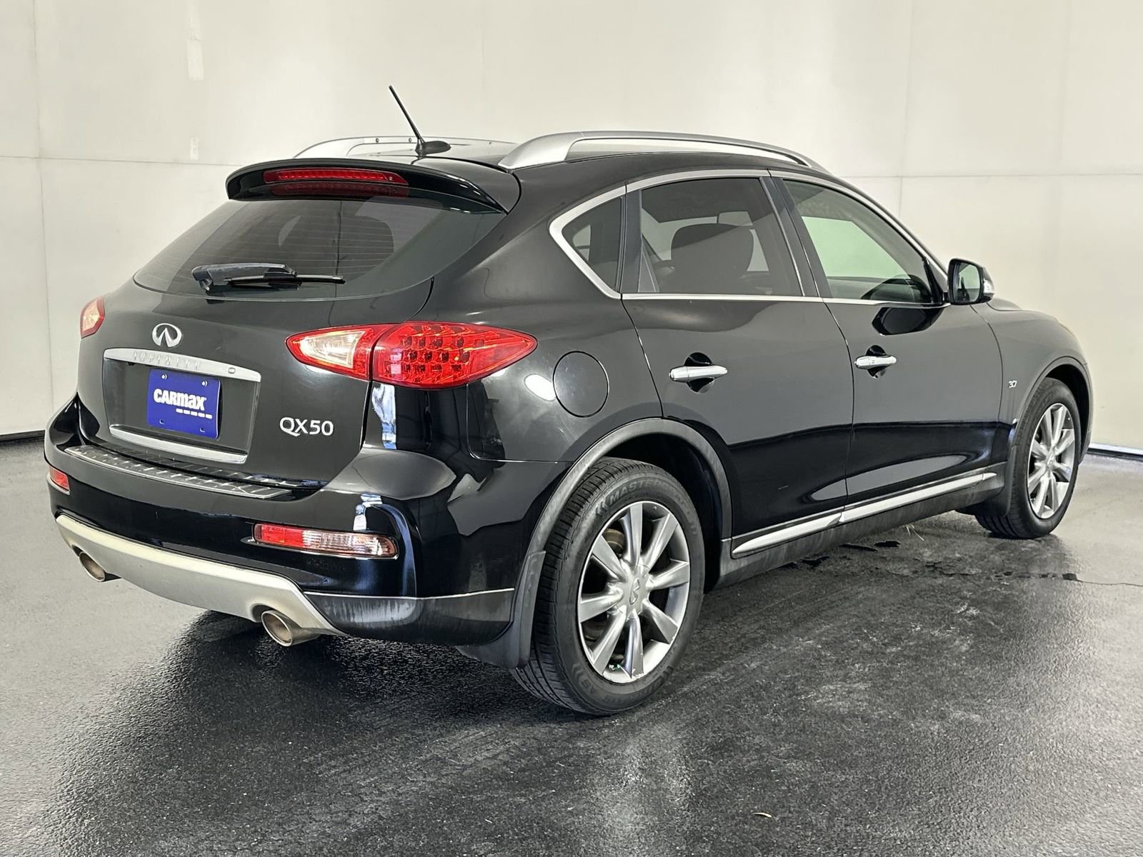 Used 2017 INFINITI QX50 Base w/ Premium Package image 12
