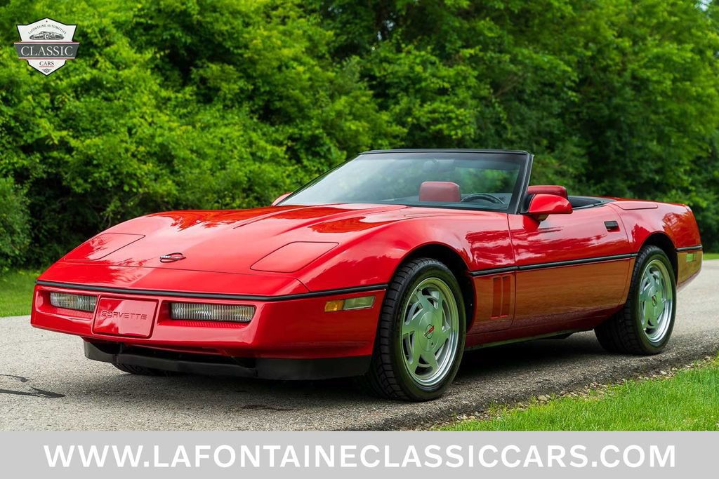 Used 1988 Chevrolet Corvette Convertible RWD image 28