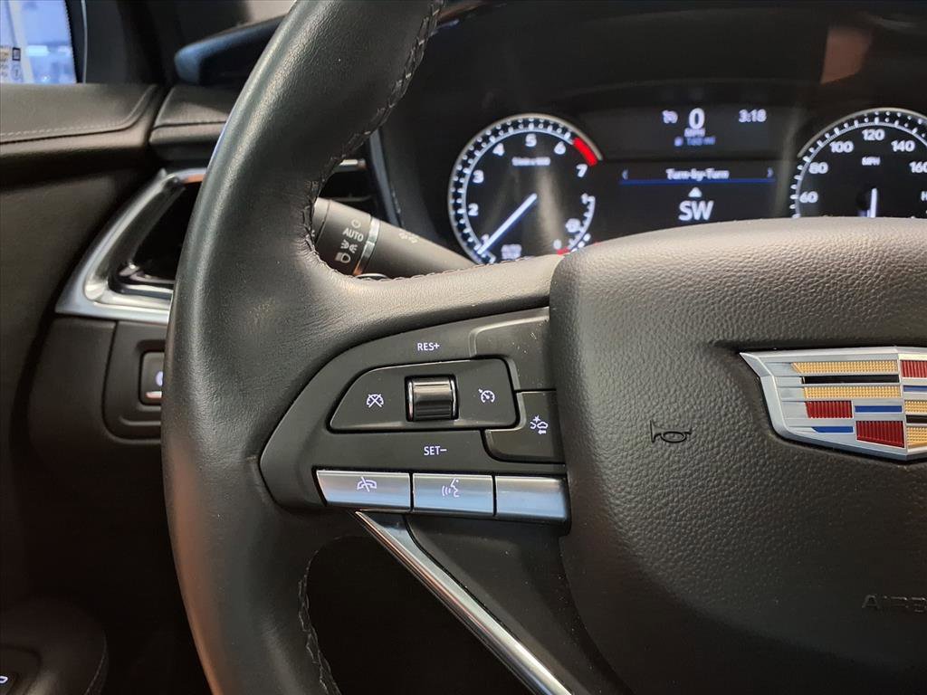 Certified 2024 Cadillac XT6 Luxury image 29