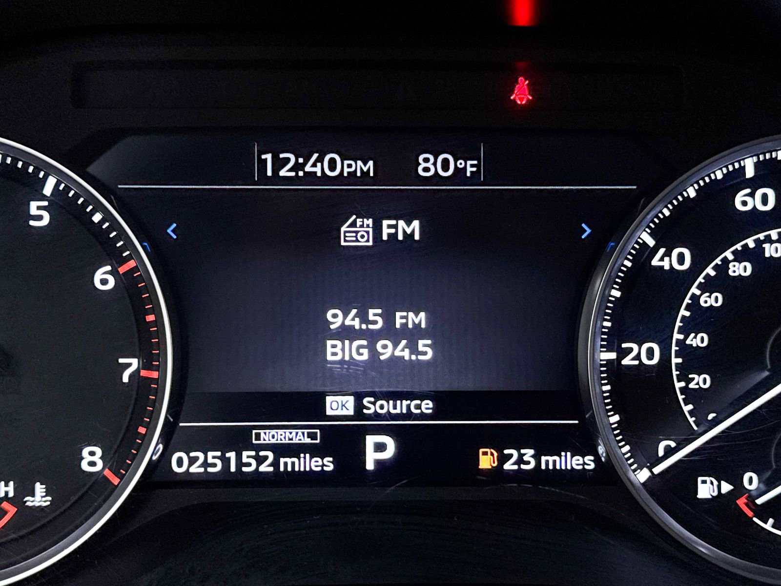 Used 2024 Mitsubishi Outlander ES image 34