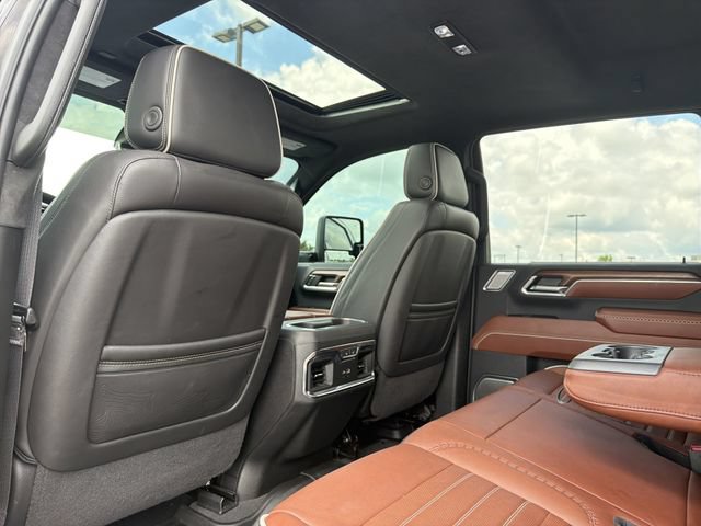 Used 2024 GMC Sierra 2500 Denali Ultimate AWD/4WD image 15