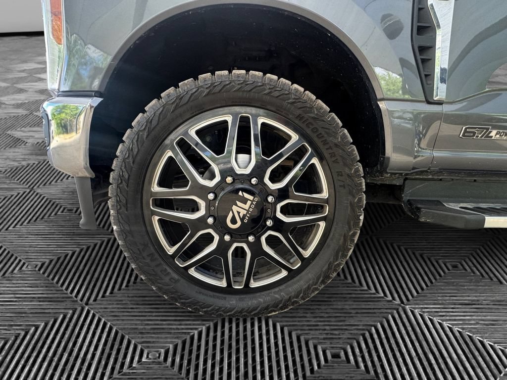 Used 2023 Ford F350 XLT w/ 360-Degree Camera Package AWD/4WD image 9