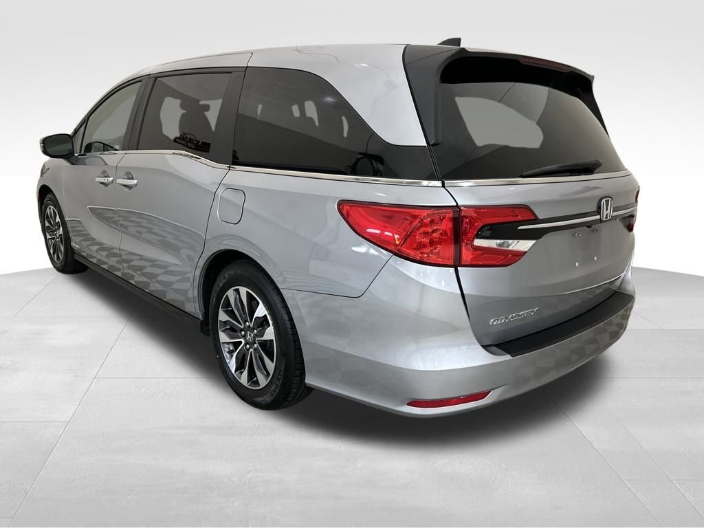Used 2024 Honda Odyssey EX-L image 3