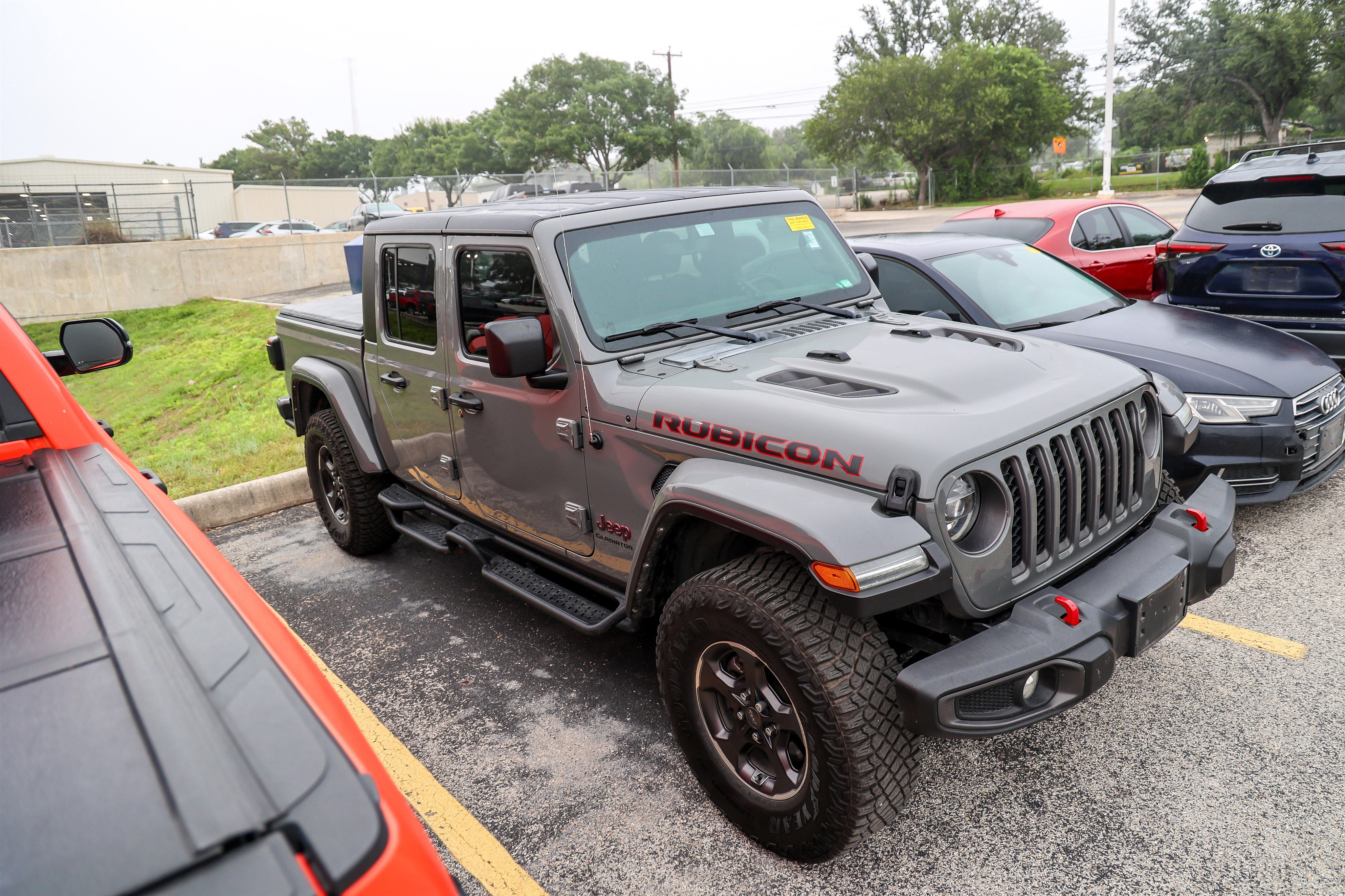 Used 2022 Jeep Gladiator Rubicon w/ LED Lighting Group AWD/4WD image 7
