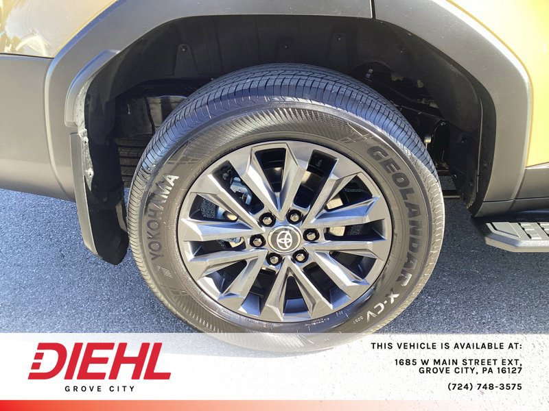 Used 2026 Toyota Land Cruiser w/ Premium Package AWD/4WD image 9