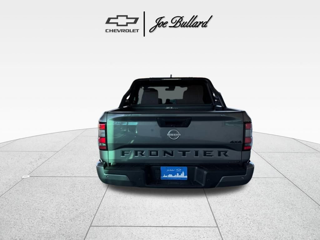 Used 2023 Nissan Frontier SV w/ Midnight Edition Package image 8