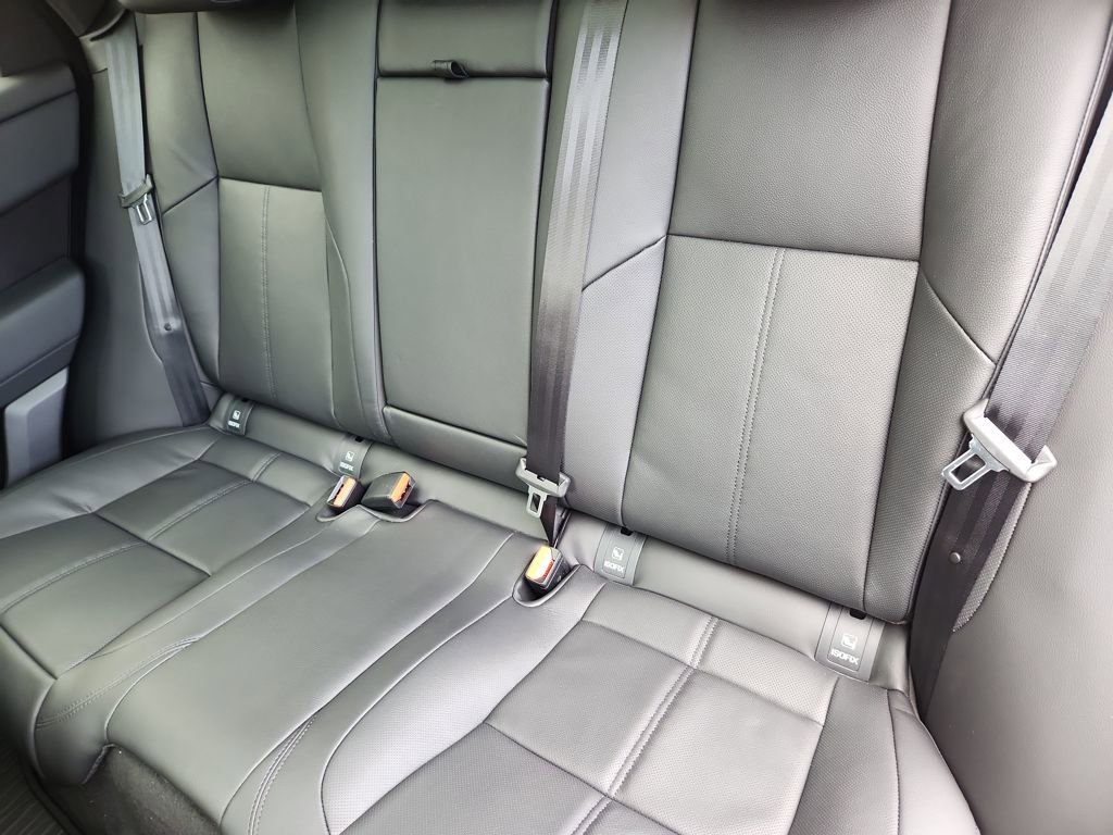 New 2026 Land Rover Range Rover Velar Dynamic SE image 25