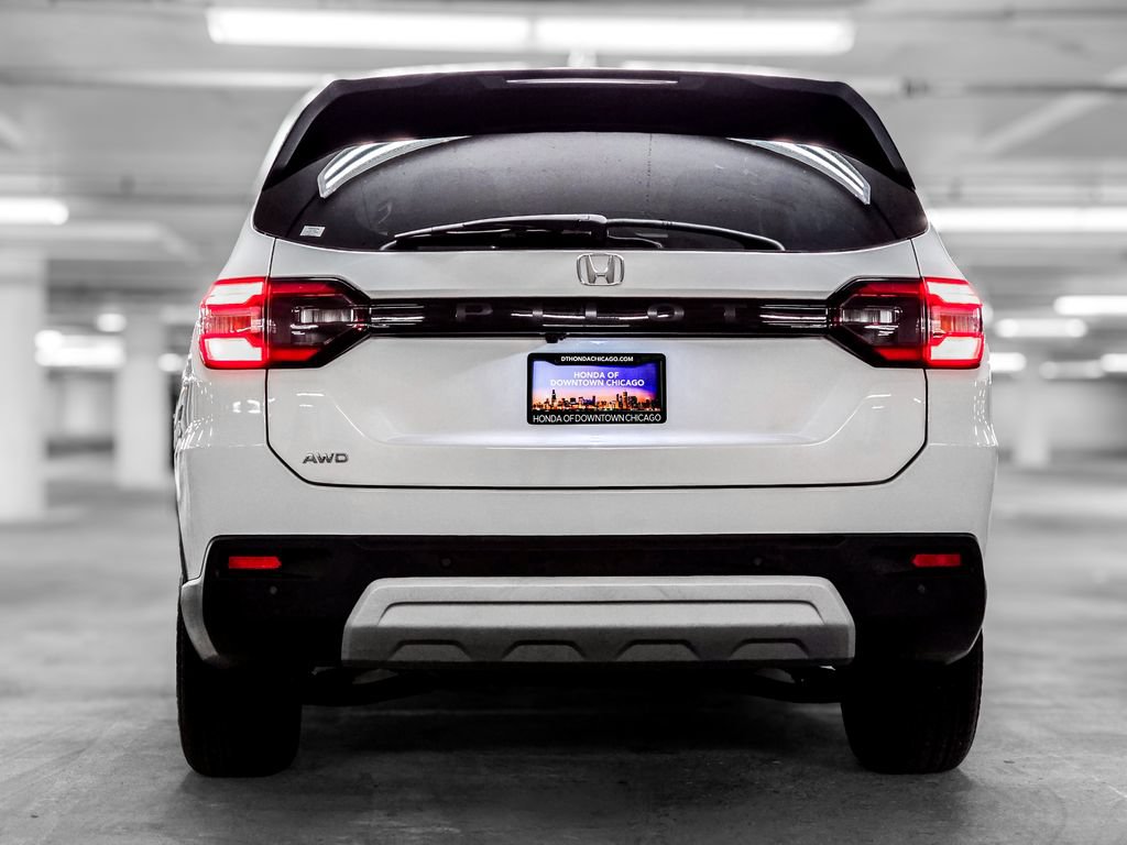 Used 2025 Honda Pilot EX-L image 7
