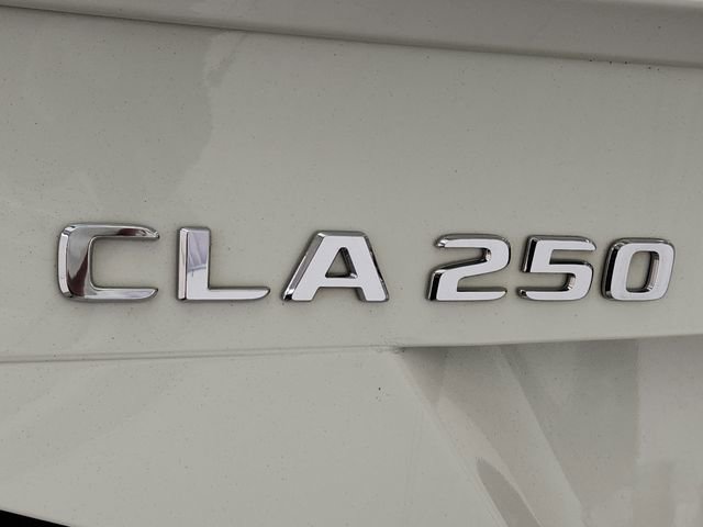 Used 2017 Mercedes-Benz CLA 250 4MATIC image 29