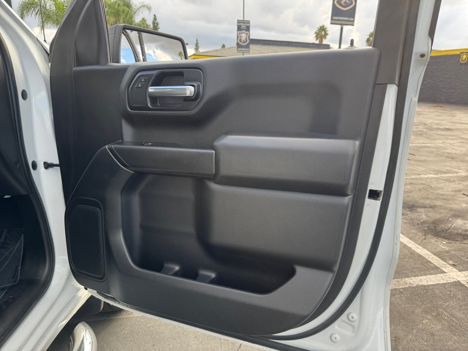Used 2020 Chevrolet Silverado 1500 Custom w/ Custom Value Package AWD/4WD image 20
