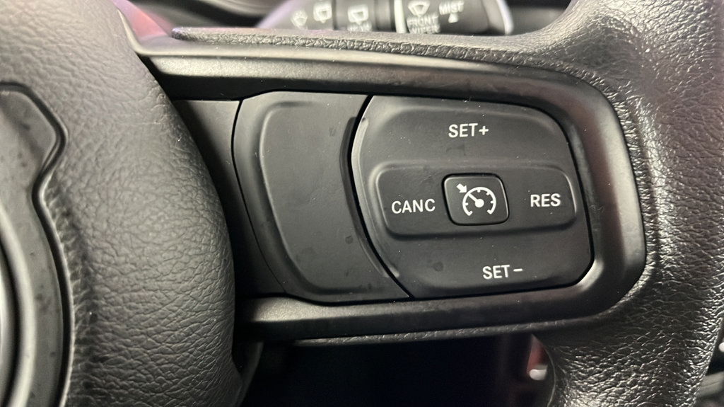 Used 2024 Jeep Wrangler Unlimited Sport AWD/4WD image 27