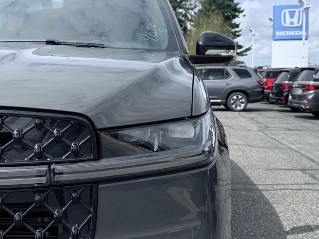 New 2026 Lincoln Navigator Black Label AWD/4WD image 3