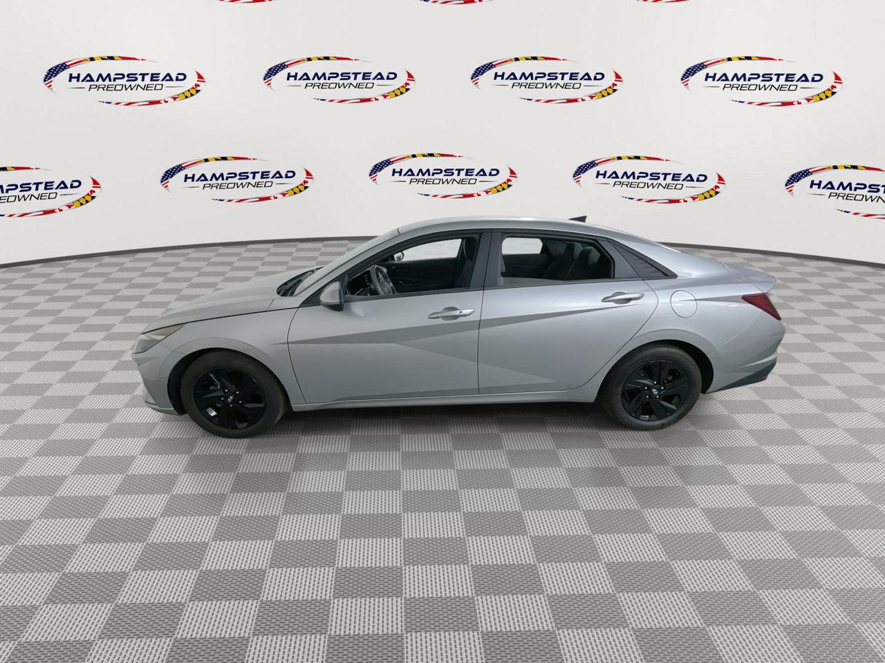 Used 2021 Hyundai Elantra SEL w/ Convenience Package FWD image 5