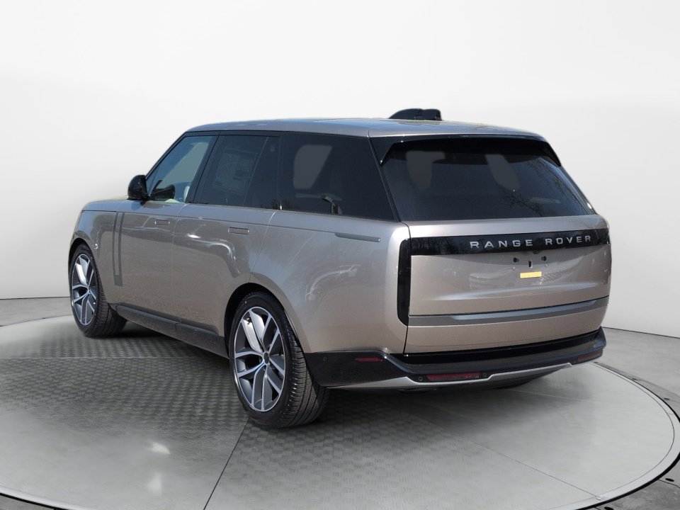 New 2026 Land Rover Range Rover SE AWD/4WD image 5